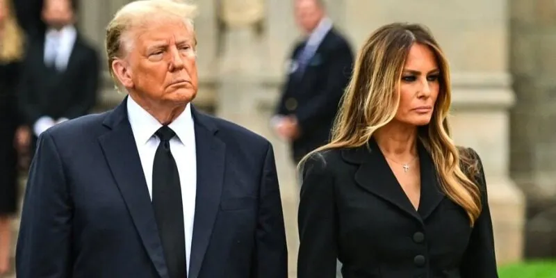 Mối quan hệ cả hai với sự ra mắt của MELANIA 